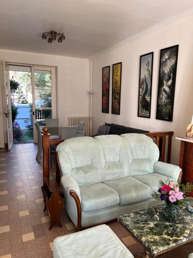 Maison De La Huardiere Villa ซุลลี-ซูร์-ลัวร์ ภายนอก รูปภาพ